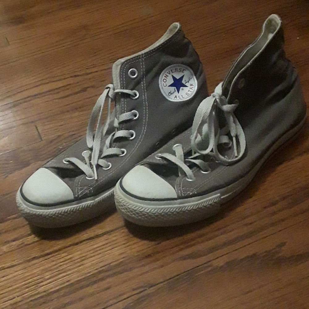 Grey Chuck Taylors